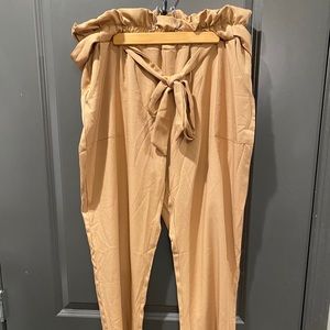 Paper bag pants - NEVER WORN